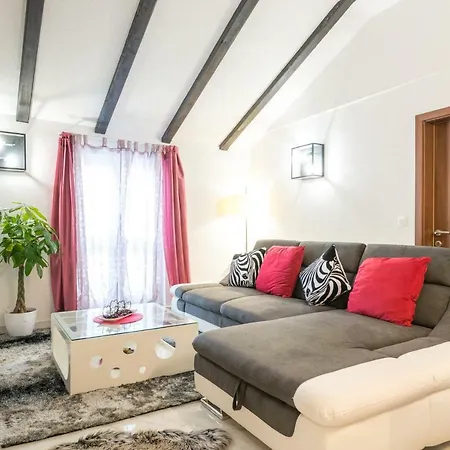 Appartement Tranquility And Nature In 4 Bedroom With Sea View Mokošica